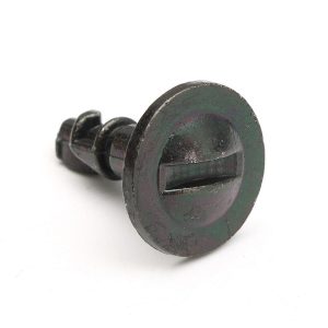 vijak-suspleha-volkswagen-8D0805121B